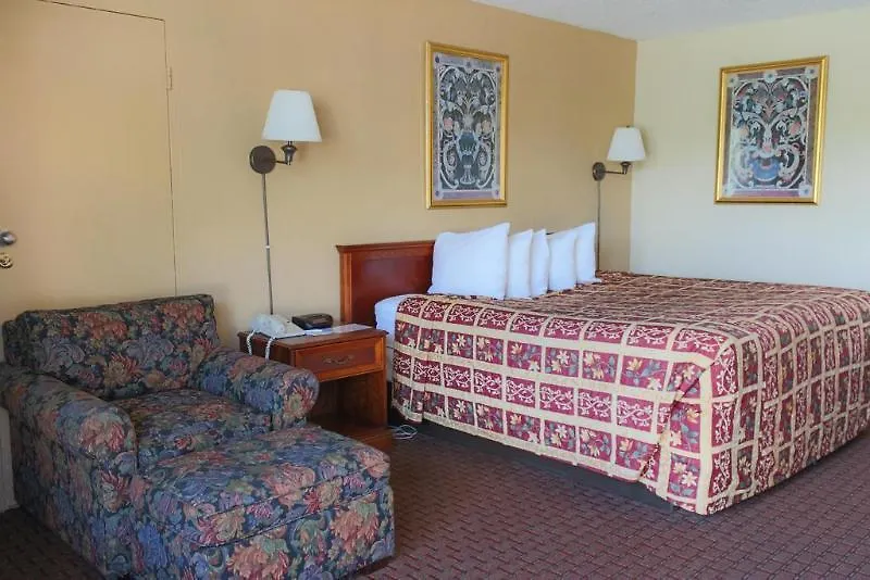 Hotel Days By Wyndham Downtown 2*