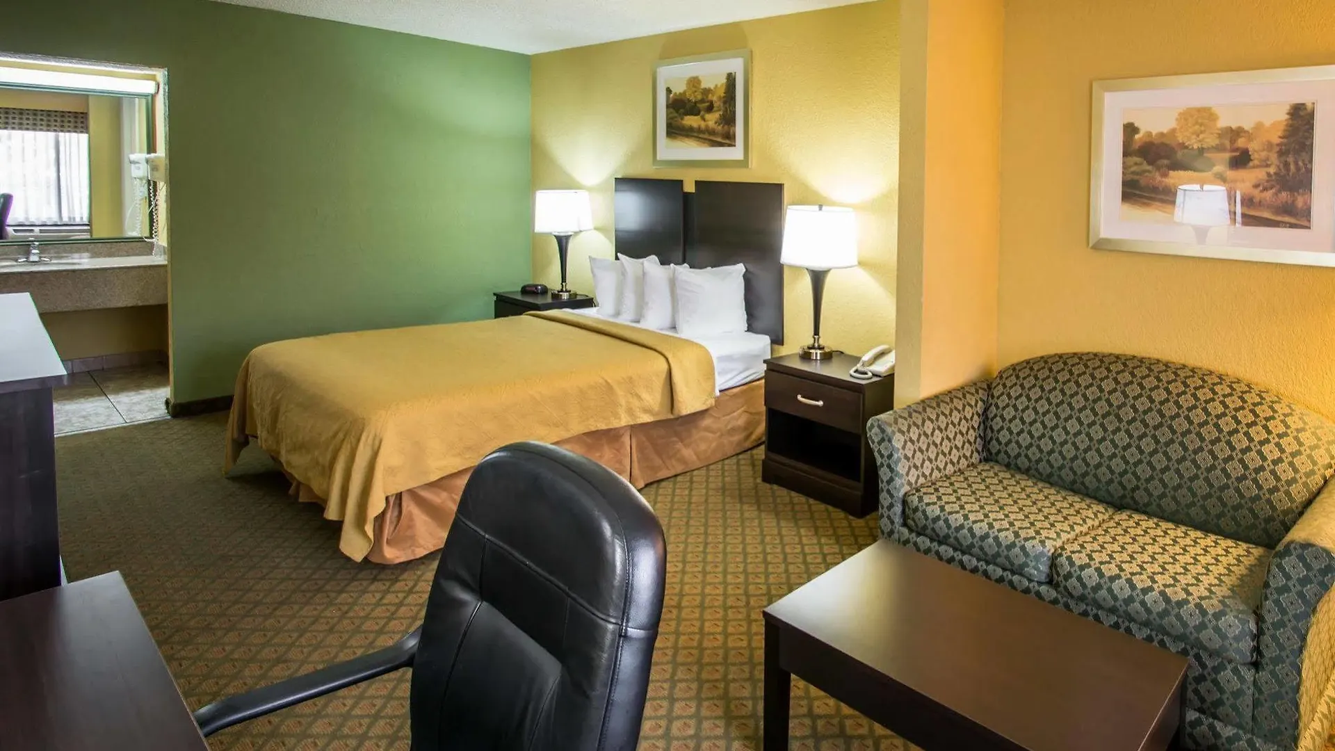 Hotel Quality & Airport 2*