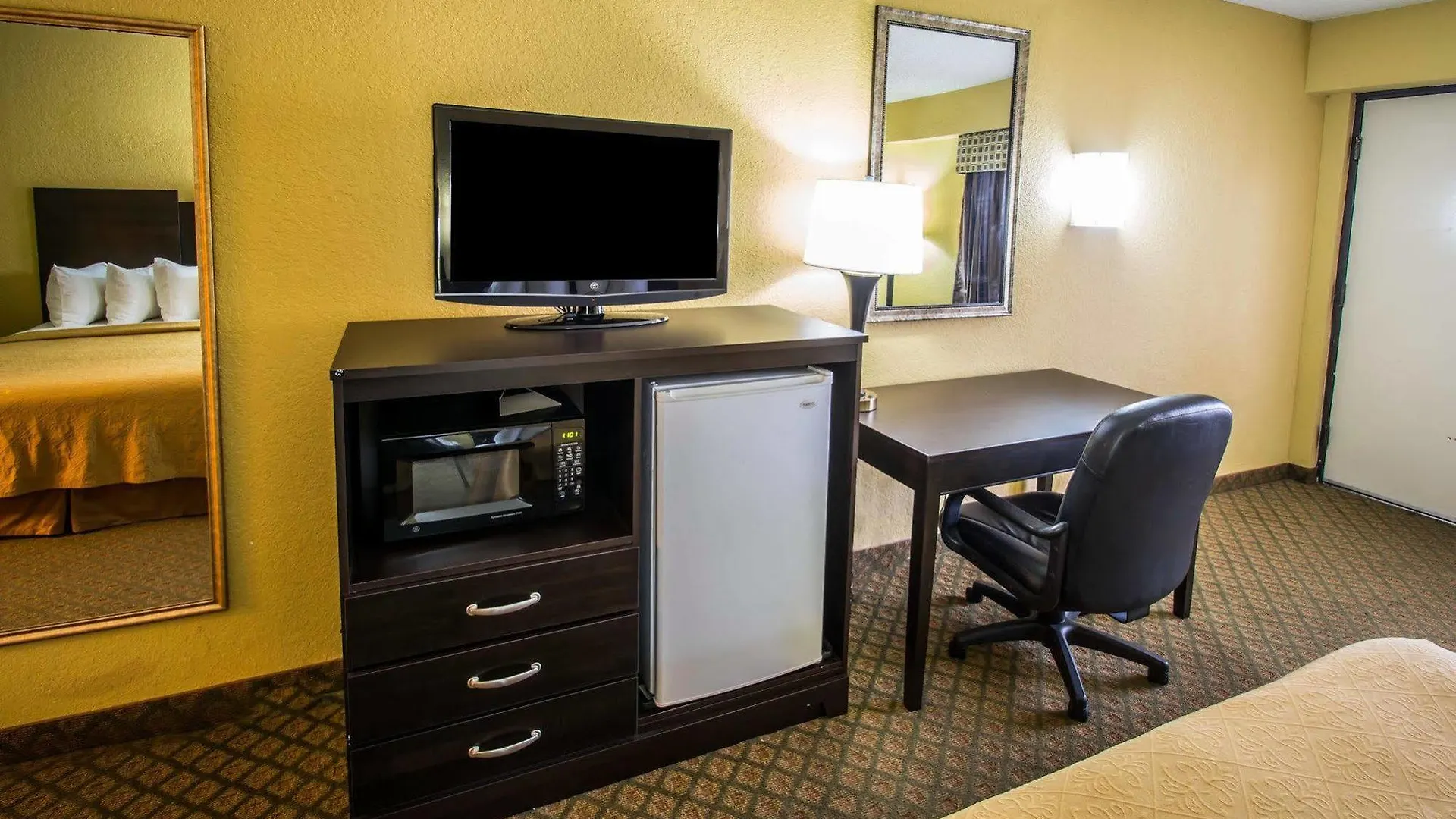 Hotel Quality & Airport