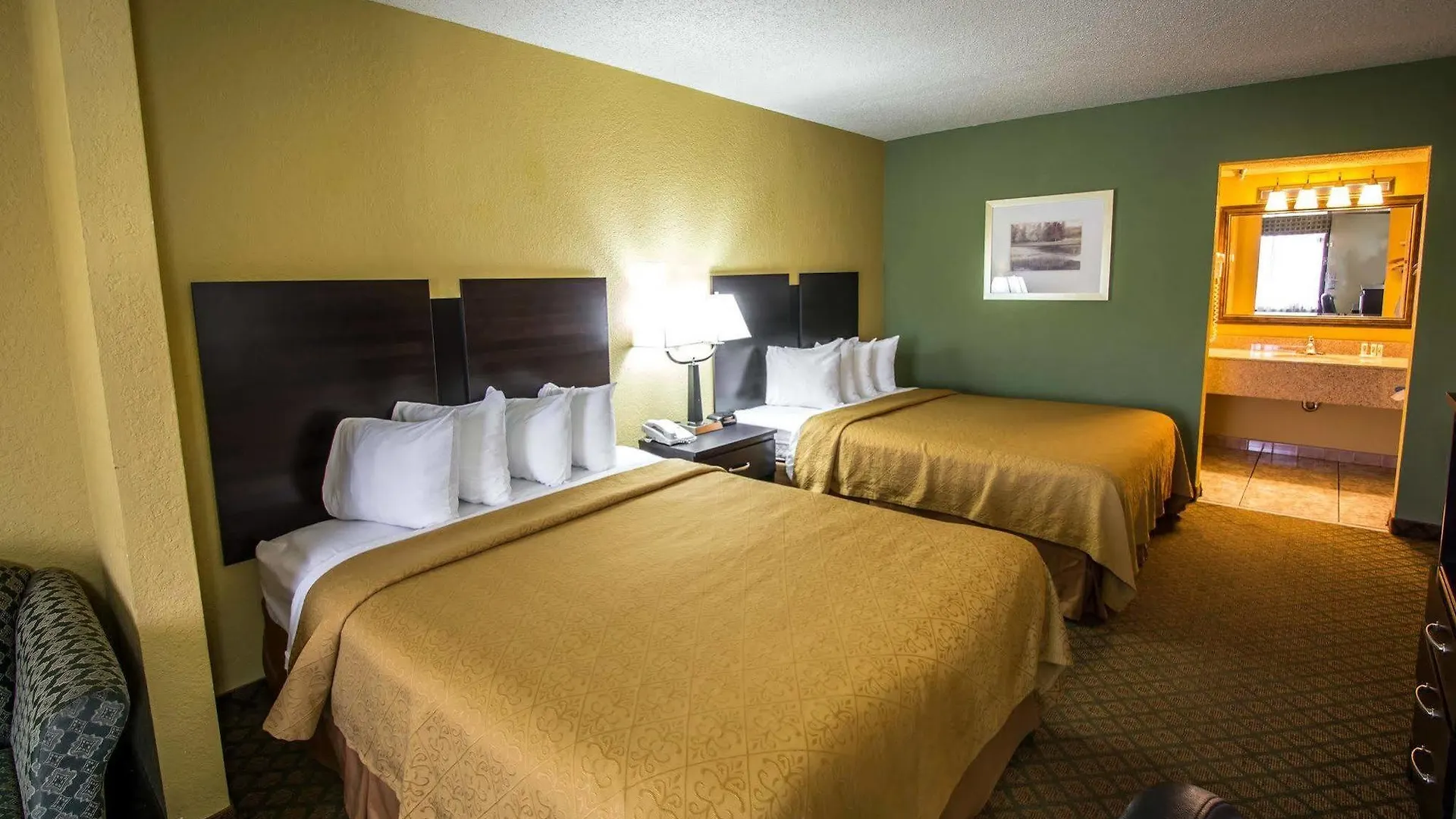 Quality & Airport 2* Orlando