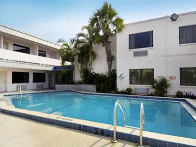 Travelodge By Wyndham Downtown Centroplex Motel Orlando