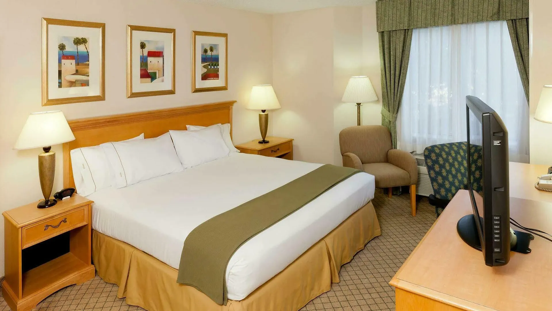 Ξενοδοχείο Express & - Nearest Universal By Ihg