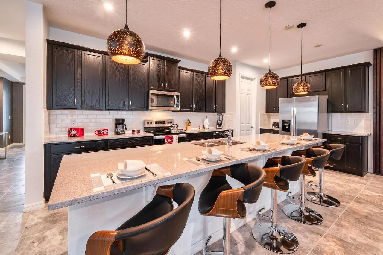 Villa Elegant Brand New Nine Bedrooms House With Private Pool At Solara 8929 Orlando