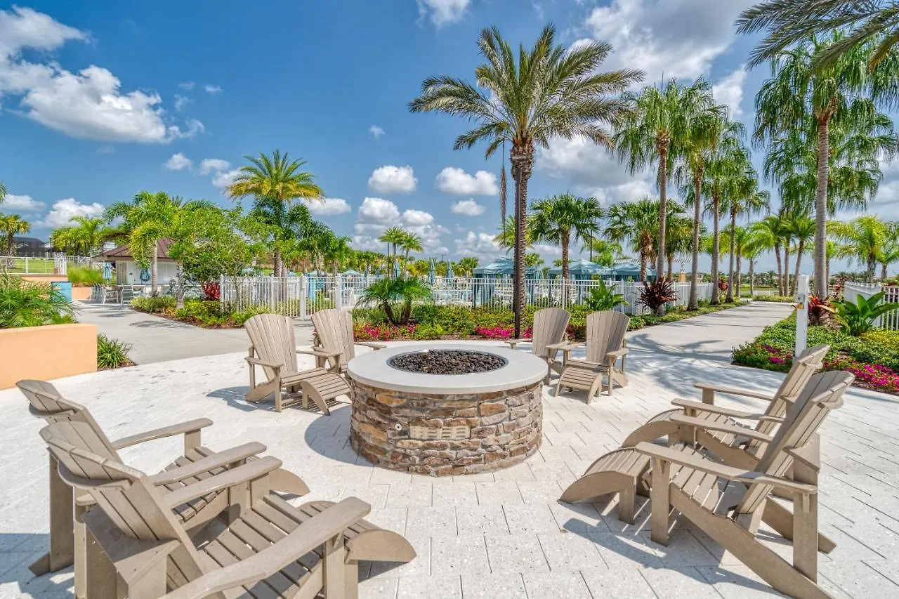Elegant Brand New Nine Bedrooms House With Private Pool At Solara 8929 Orlando
