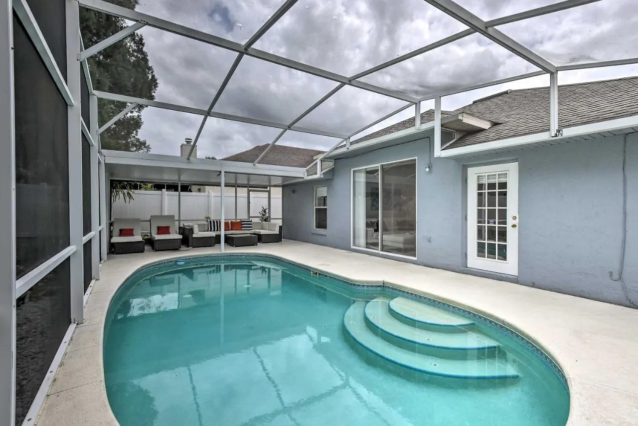 Holiday home Apopka Single-story With Private Lanai And Pool! Orlando
