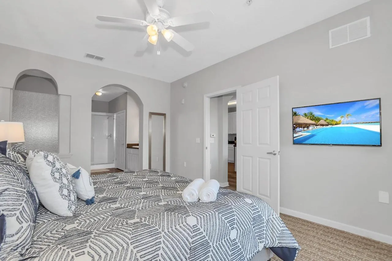 Apartmán Upscale 3br Near Disney - Pool And Hot Tub!