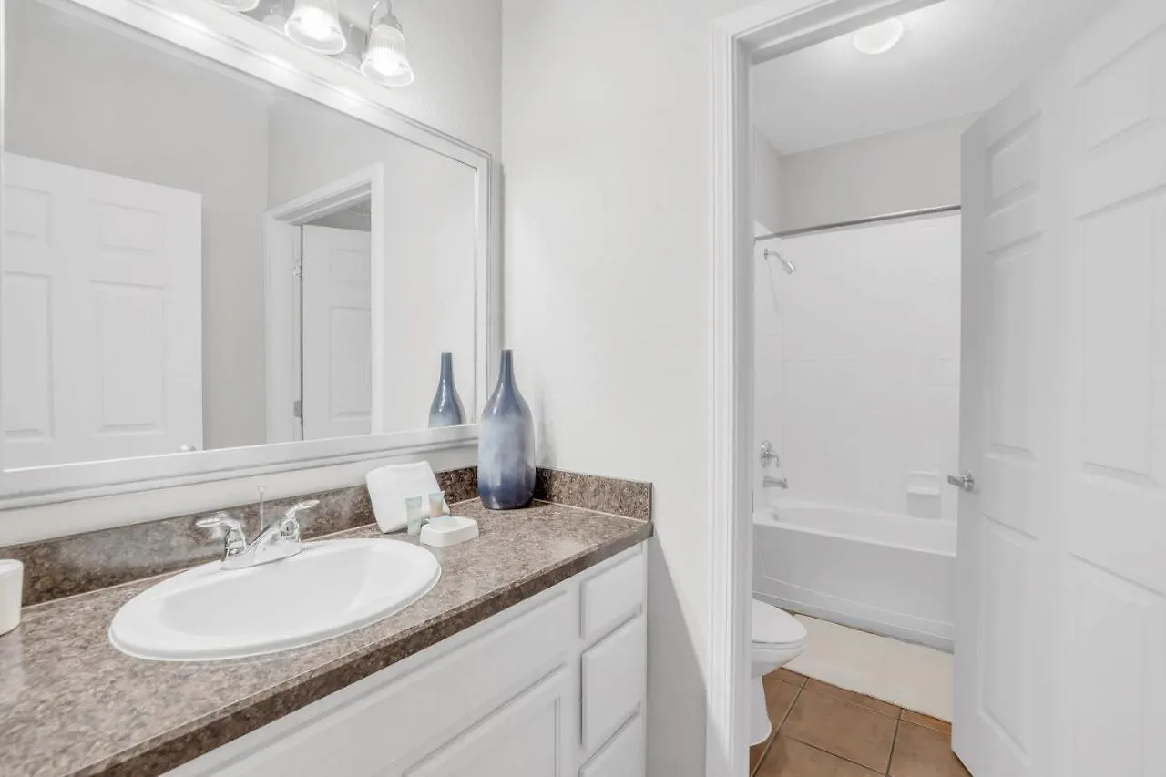 Upscale 3br Near Disney - Pool And Hot Tub! * Orlando