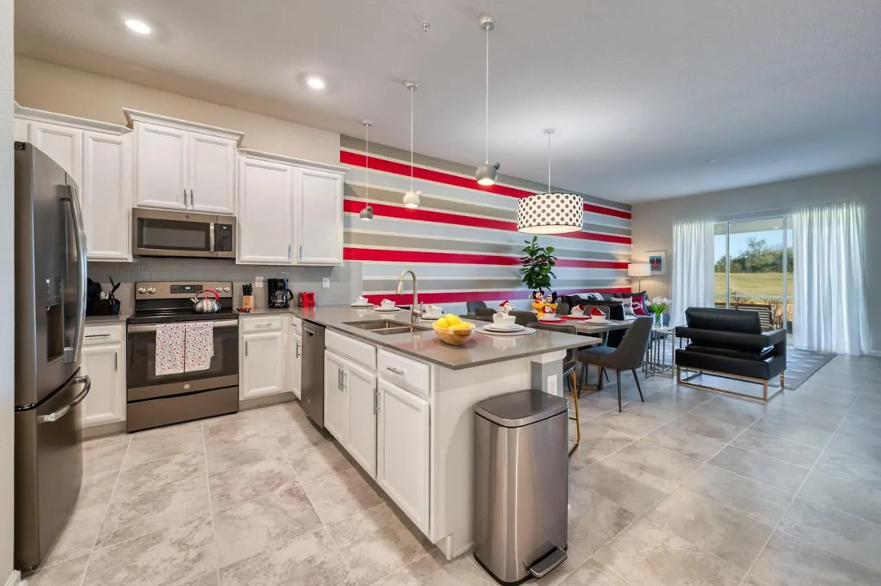 Incredibly Beautiful Mickey Themed Holiday home