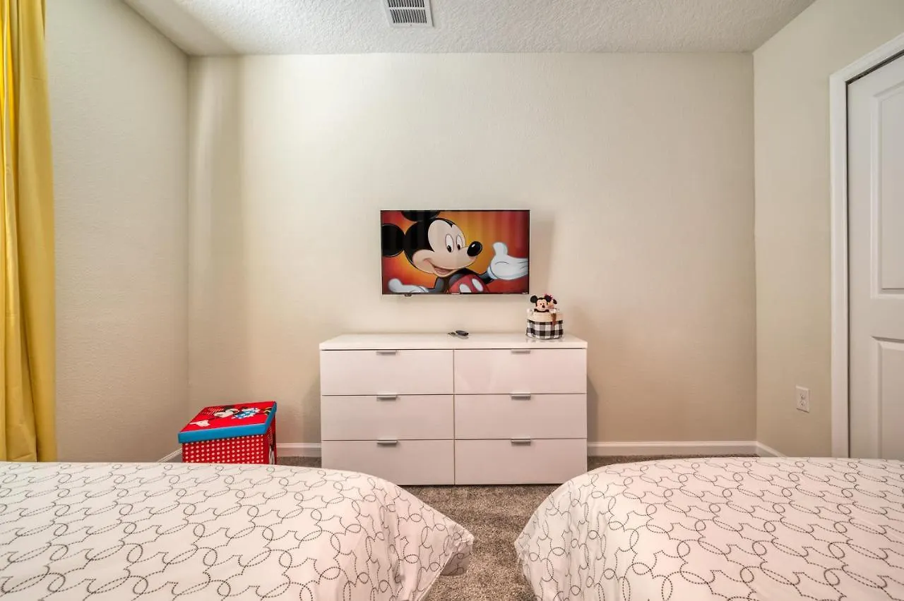 Incredibly Beautiful Mickey Themed Holiday home Orlando