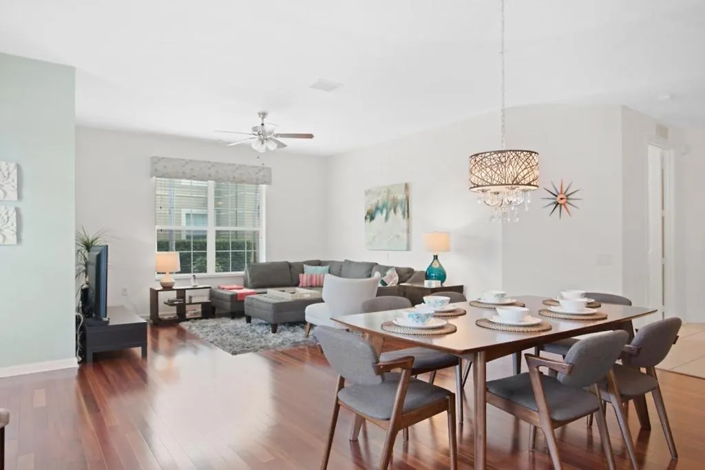Stylish Vista Cay Luxury Oasis Near Theme Parks Walk To The Convention Center And Int'l Drive Orlando