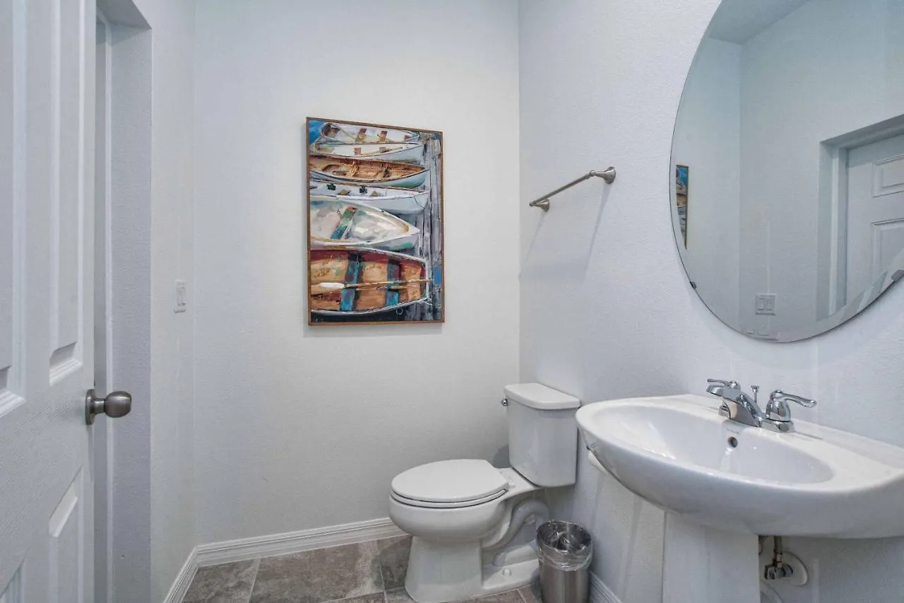 5 Bedrooms Townhome W- Splashpool - 8205sa Holiday home