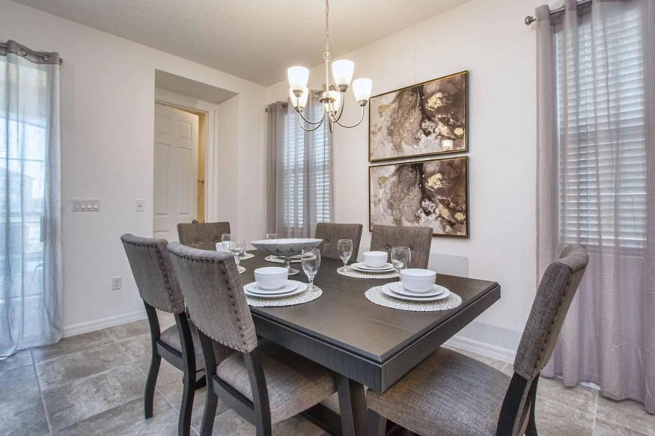 Holiday home 5 Bedrooms Townhome W- Splashpool - 8205sa *