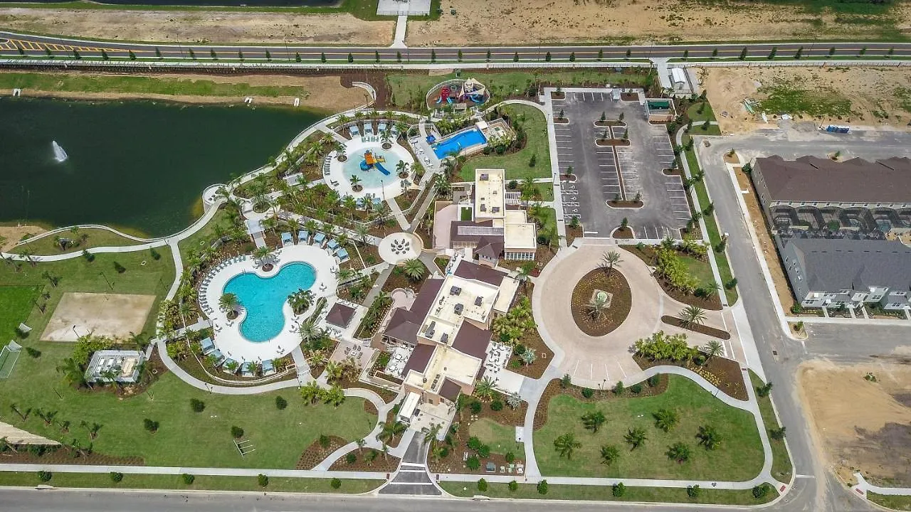 5 Bedrooms Townhome W- Splashpool - 8205sa Holiday home *