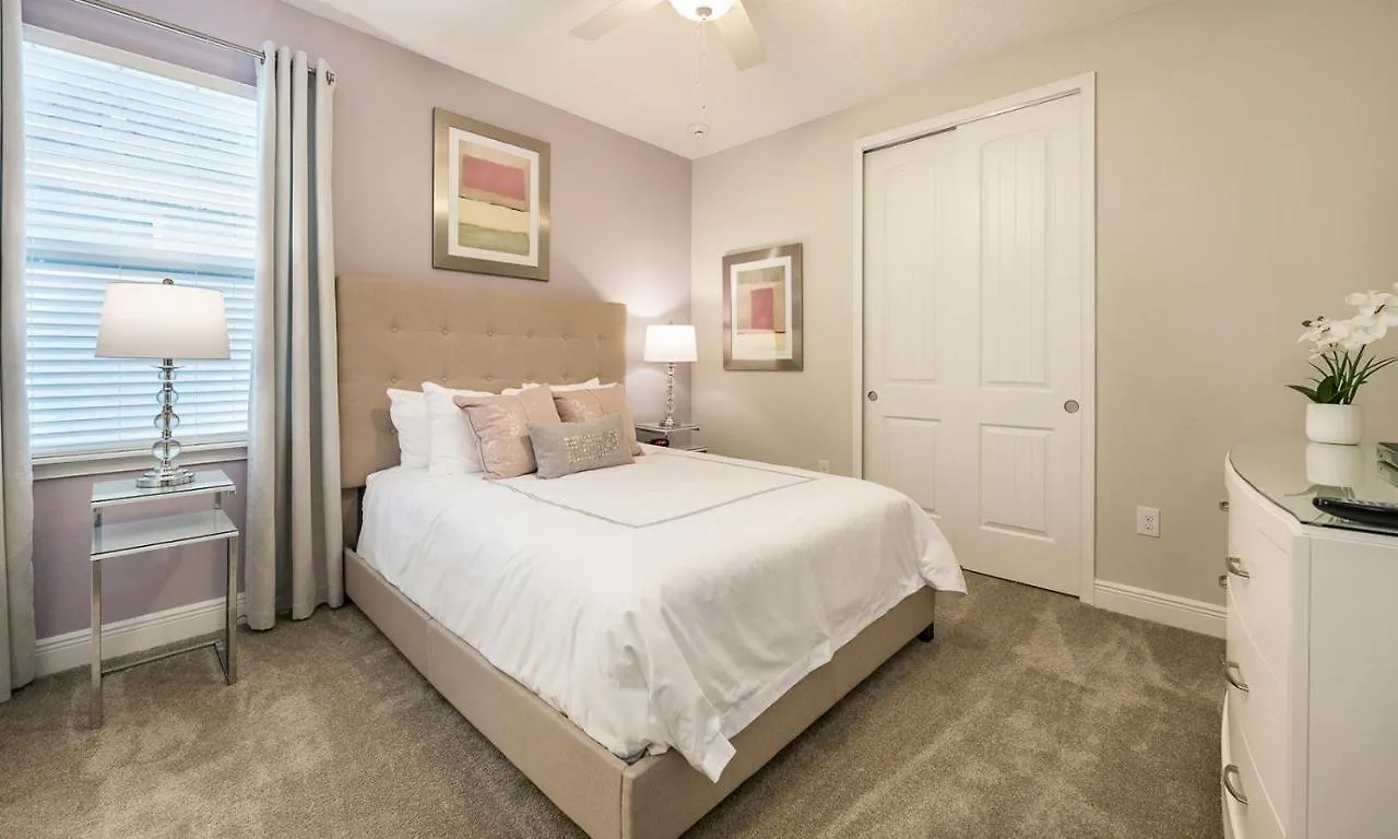 Spacious 8 Bdrm With South Facing Pool In Encore Holiday home Orlando