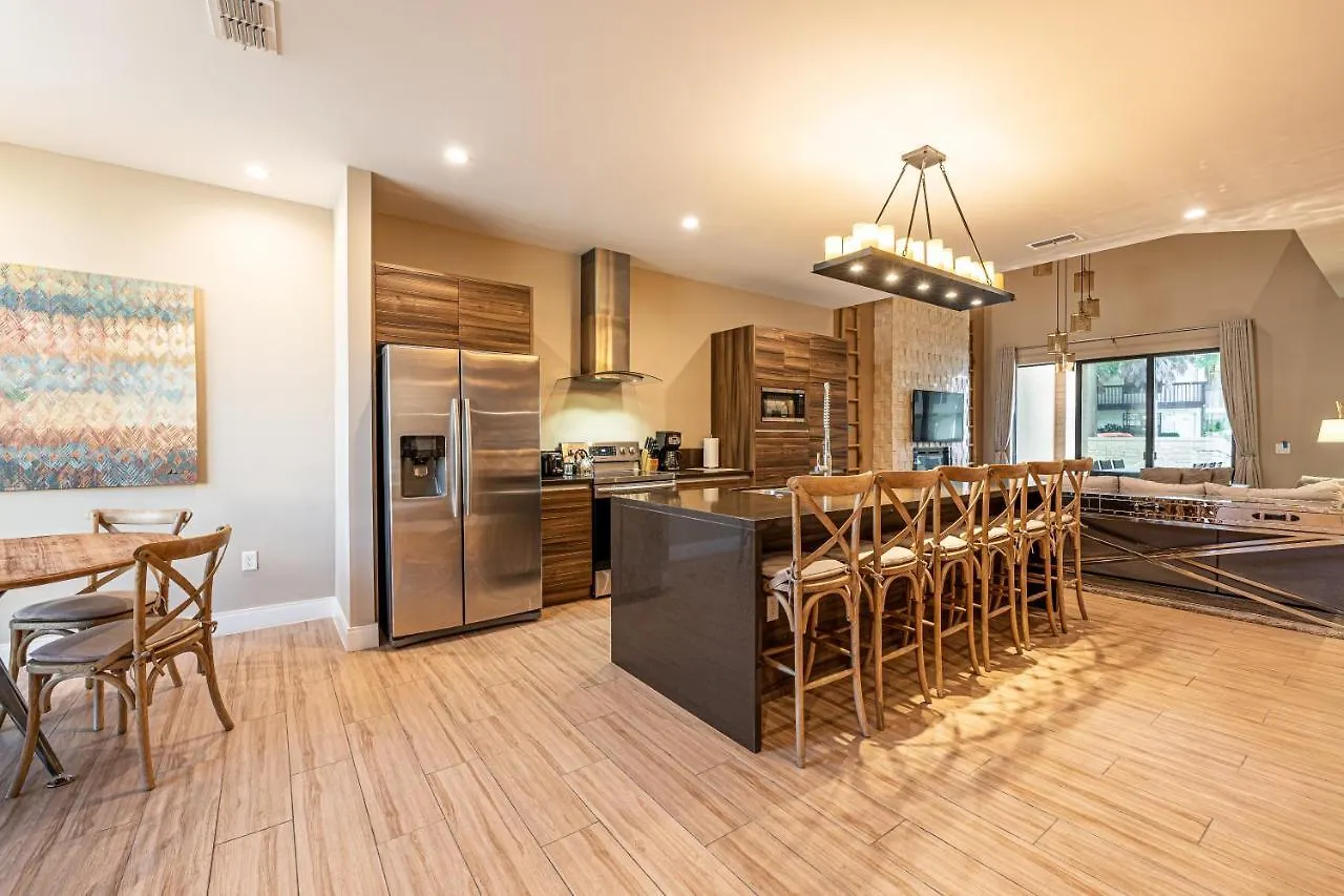Promo - In Gated Community - 12min To Hébergement de vacances