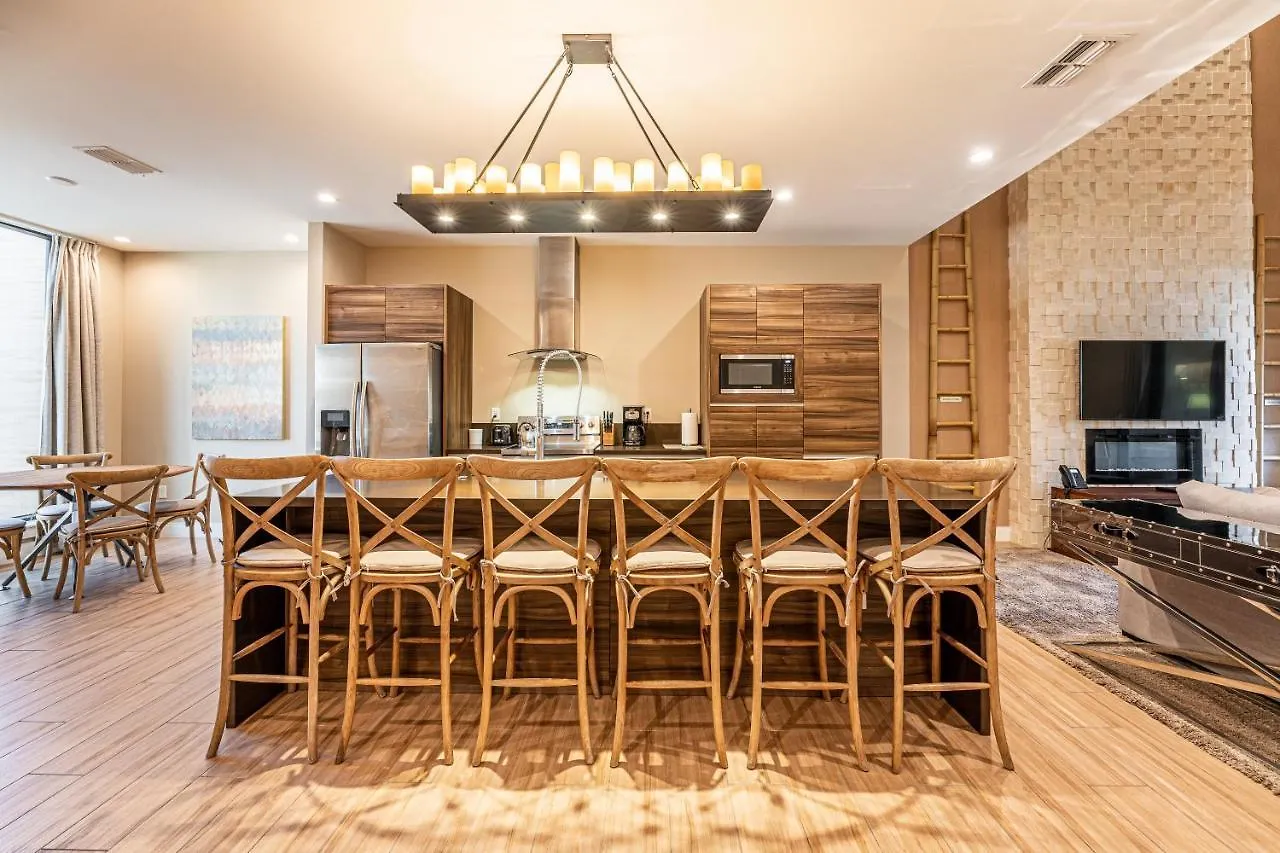 Promo - In Gated Community - 12min To Hébergement de vacances