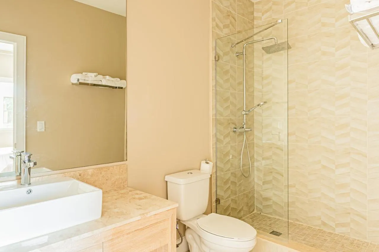Promo - In Gated Community - 12min To *