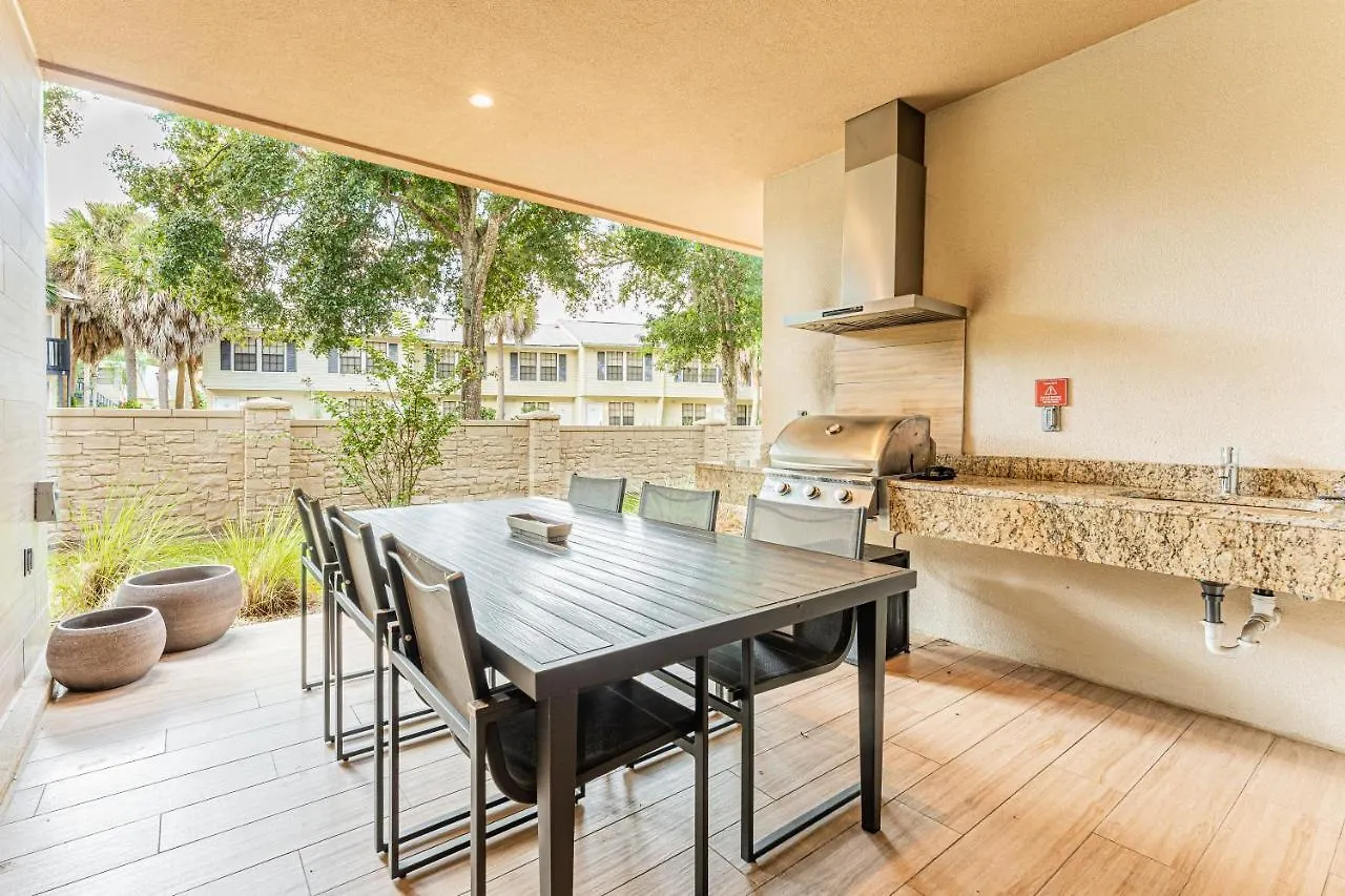 Promo - In Gated Community - 12min To * Orlando