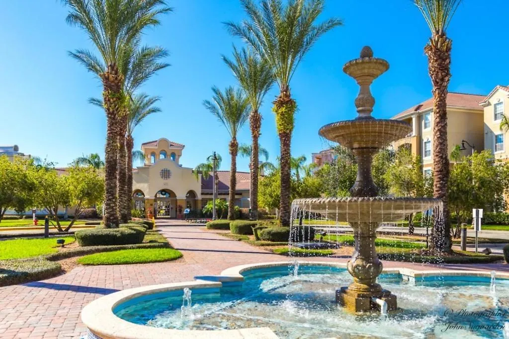 Fountain View, New! *