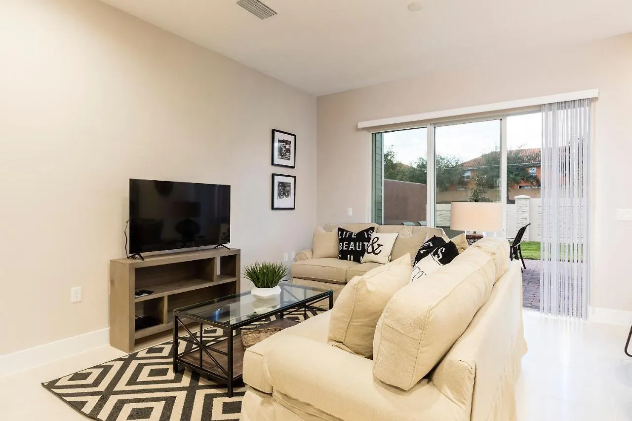 6 Bedroom 7 Ba Family Getaway 5 Min To Disneyworld Villa
