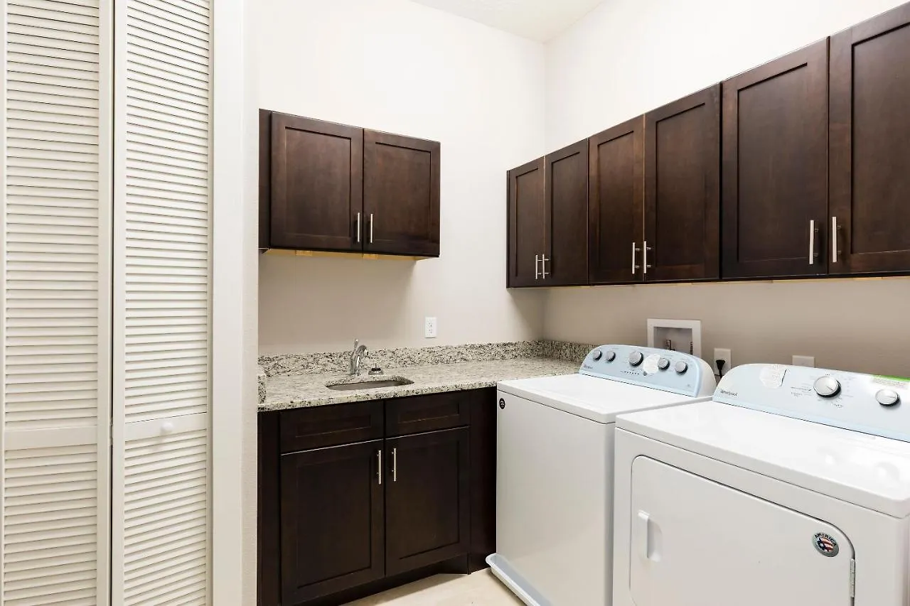 6 Bedroom 7 Ba Family Getaway 5 Min To Disneyworld * Orlando