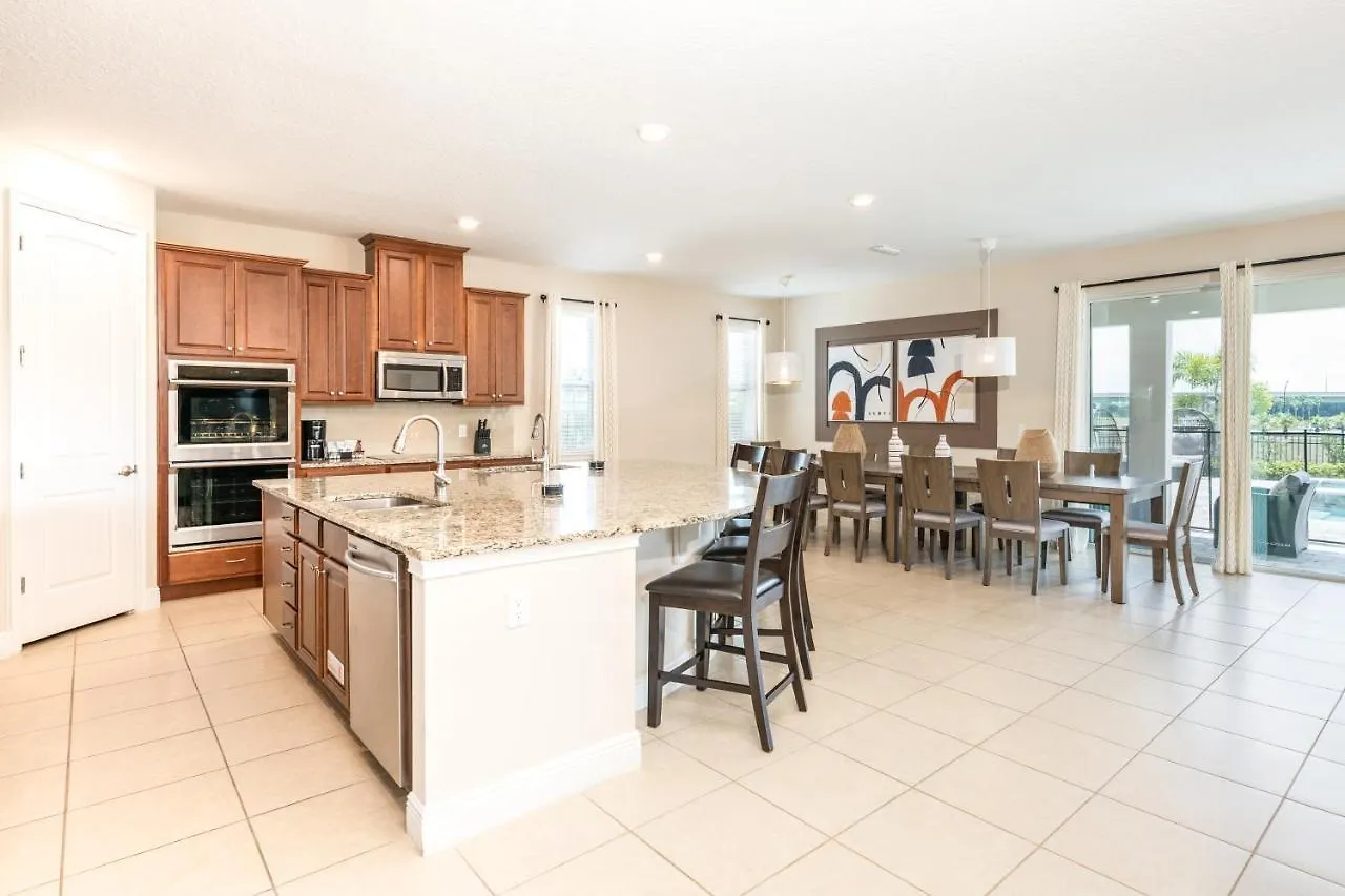 Inviting By Rentyl With Movie Theater, Pool Table And Theme Near - 332s *