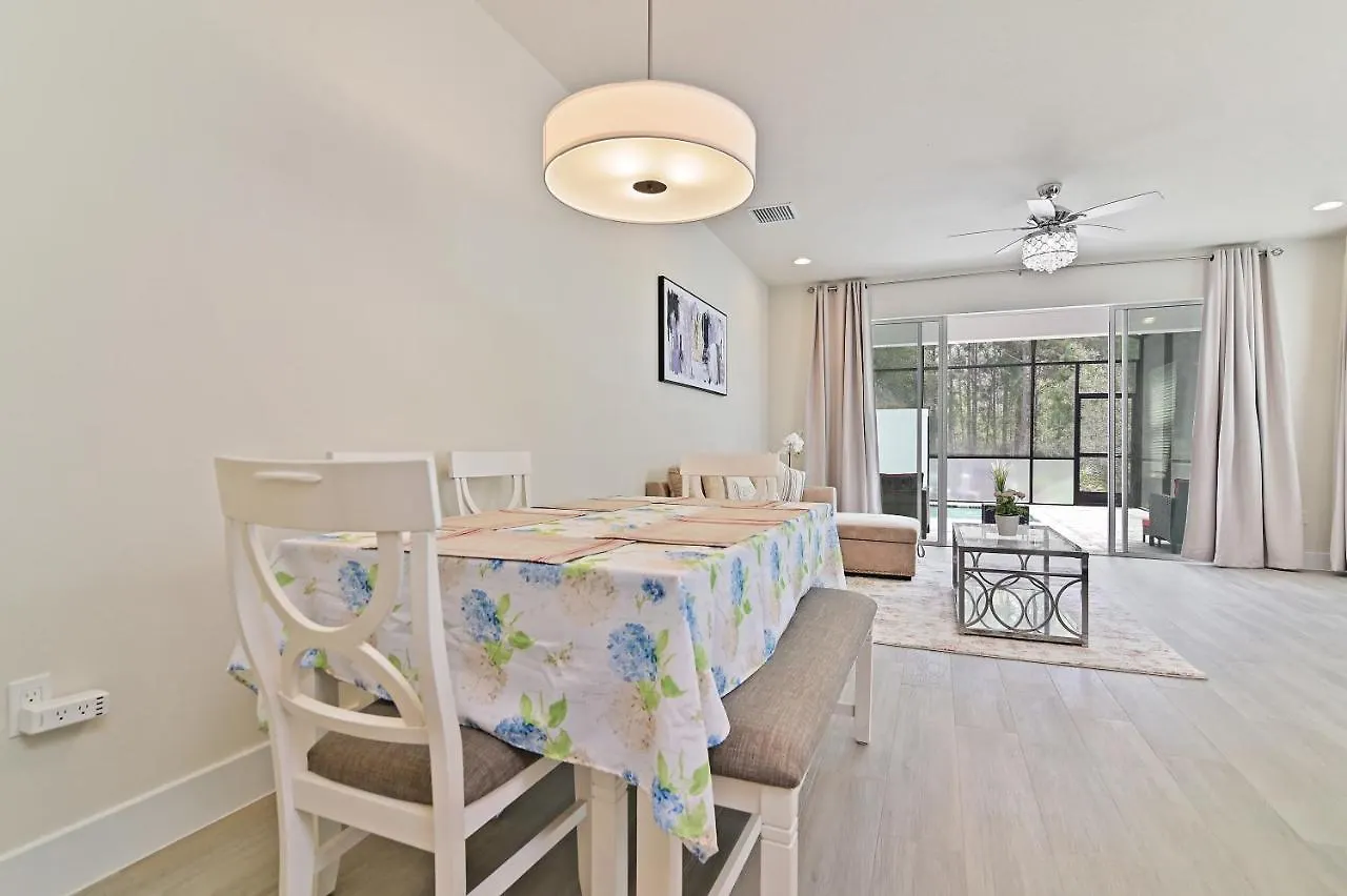 New Modern & Spacious Townhouse Near - 4br And 3fb