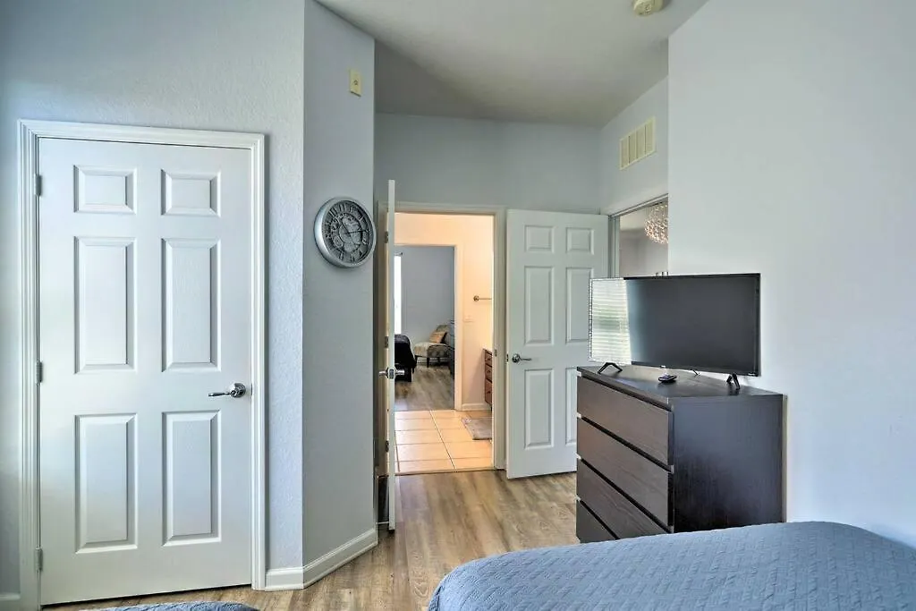 New! Luxury Condo, Min To Disneyconvention Center *