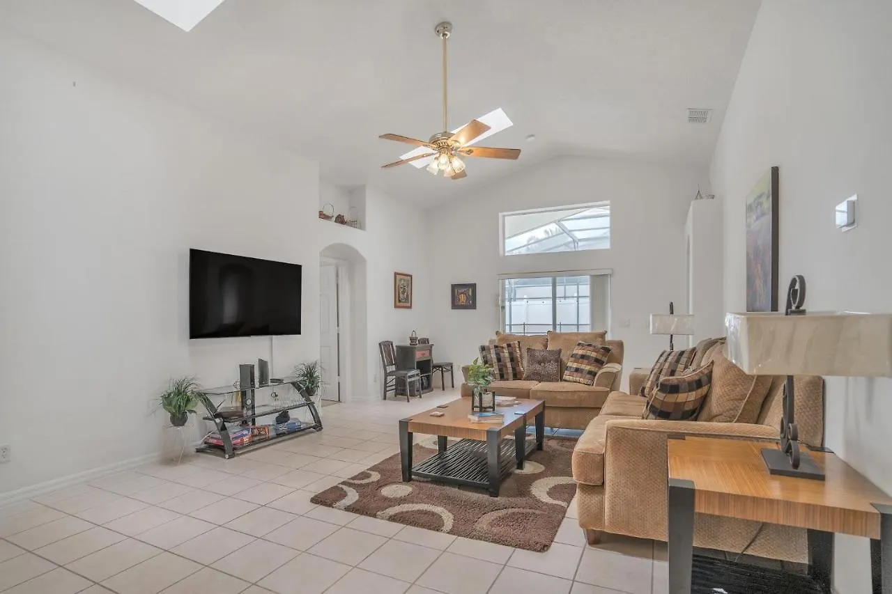 Beautiful Family Vacation With Private Pool, Close To Disney! *