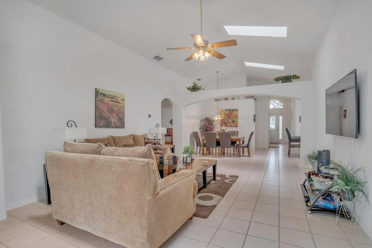 Beautiful Family Vacation With Private Pool, Close To Disney! *