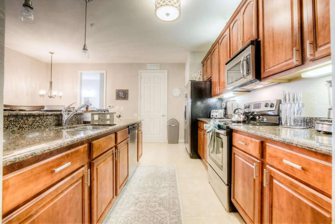 Apartment Stunning W Free Access, Near Wdw *