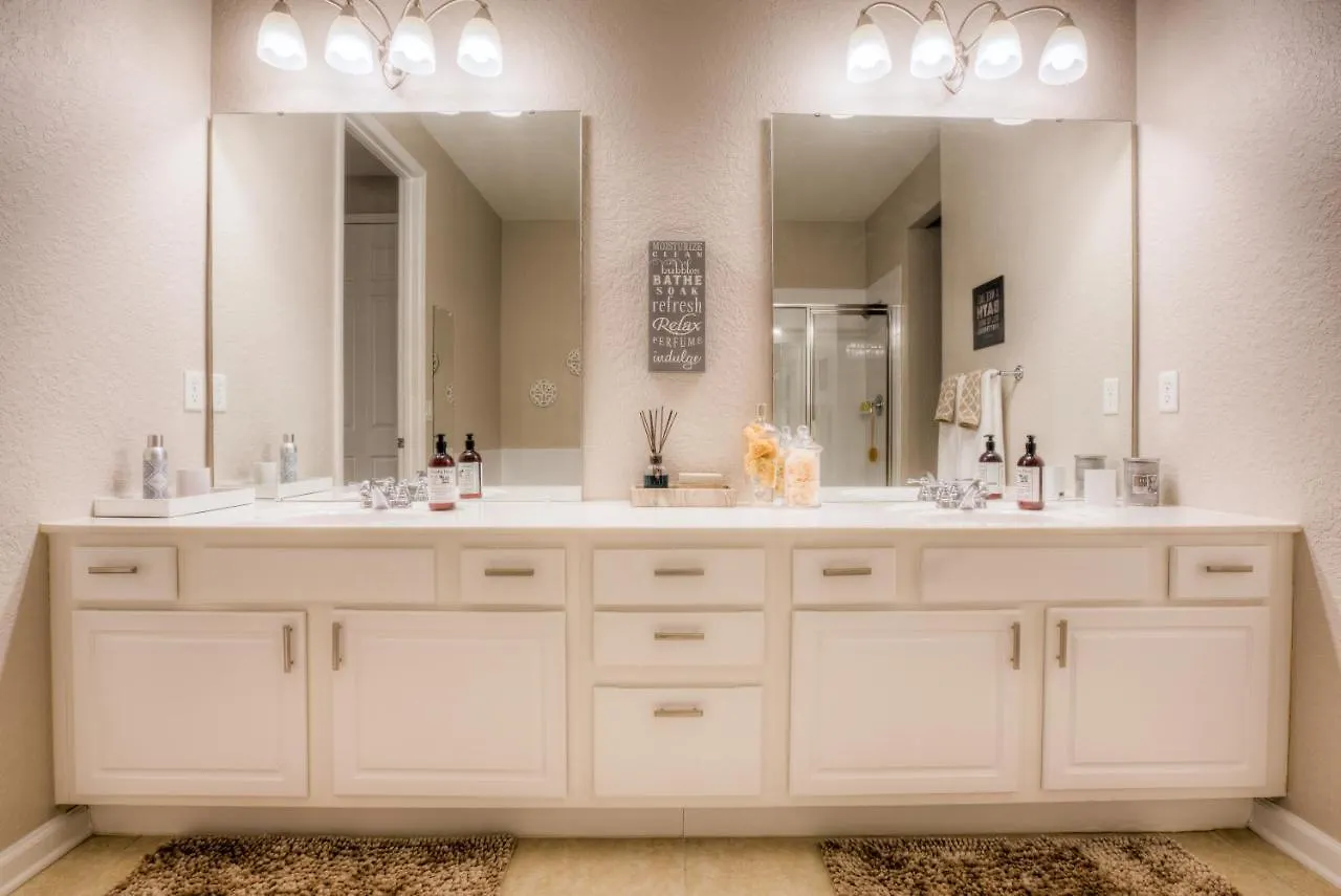Stunning W Free Access, Near Wdw