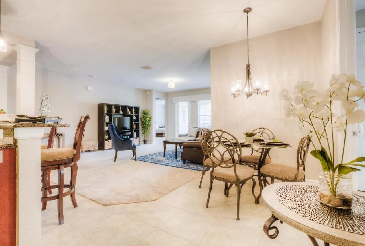 Stunning W Free Access, Near Wdw