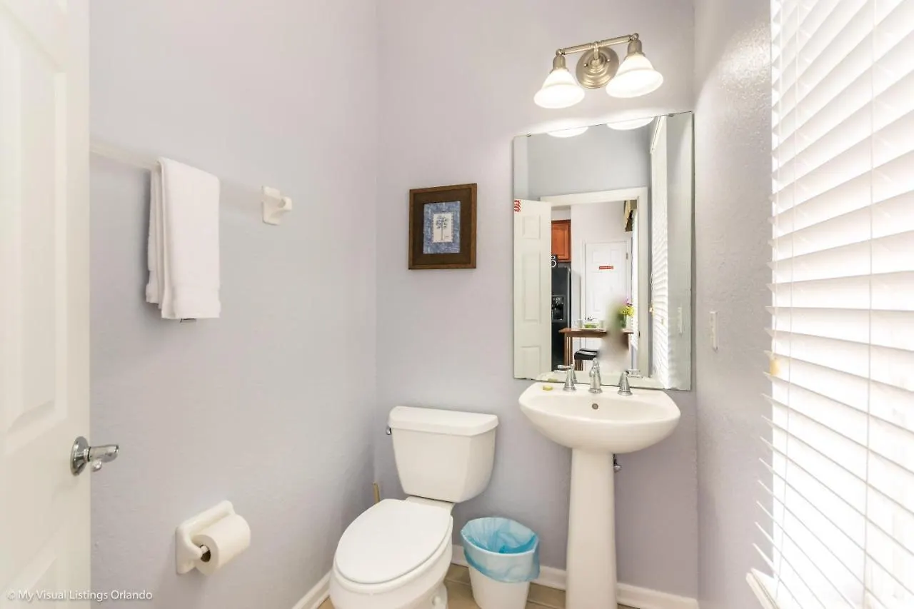 Elegant 3-story Townhome W Garage * Orlando