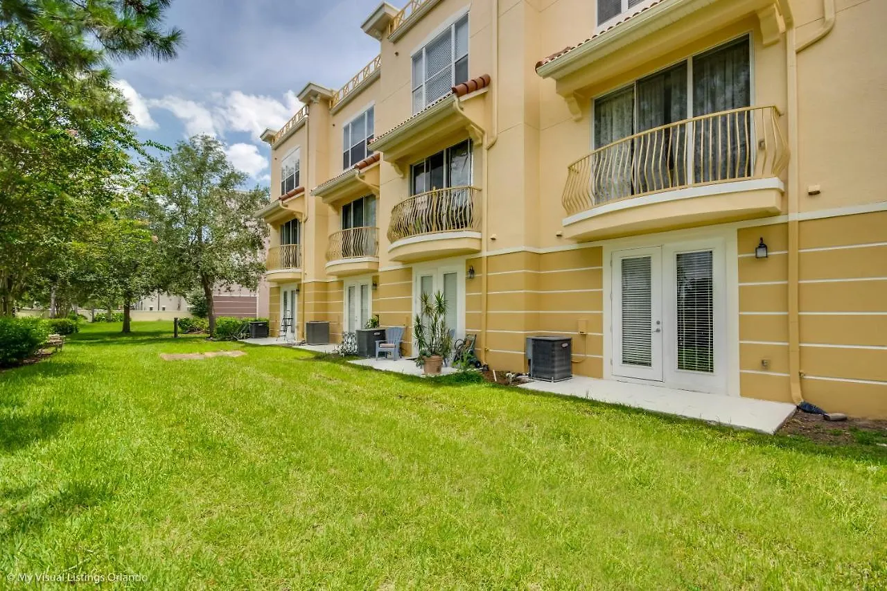 Holiday home Elegant 3-story Townhome W Garage *