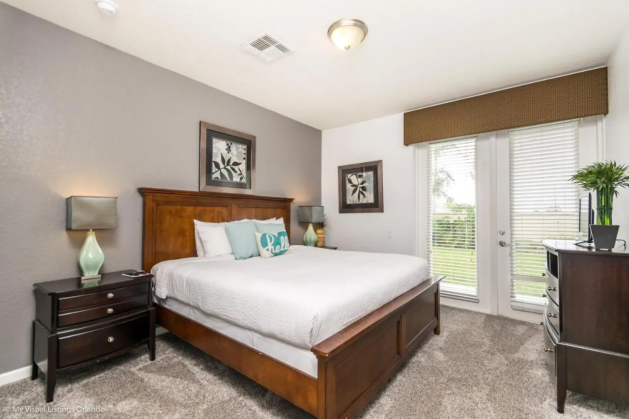 Holiday home Elegant 3-story Townhome W Garage *