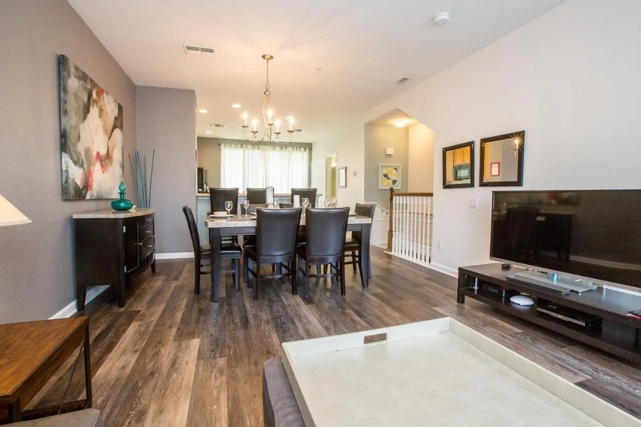 Holiday home Beautiful 3-story Vista Cay Townhome Near Orlando