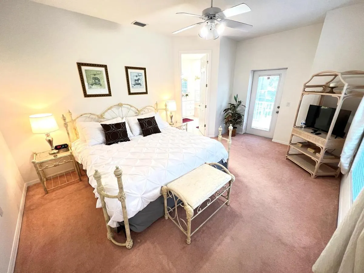 Holiday home Mickey's Lakefront Retreat: Disney-close Luxury With Pool & Hot Tub *