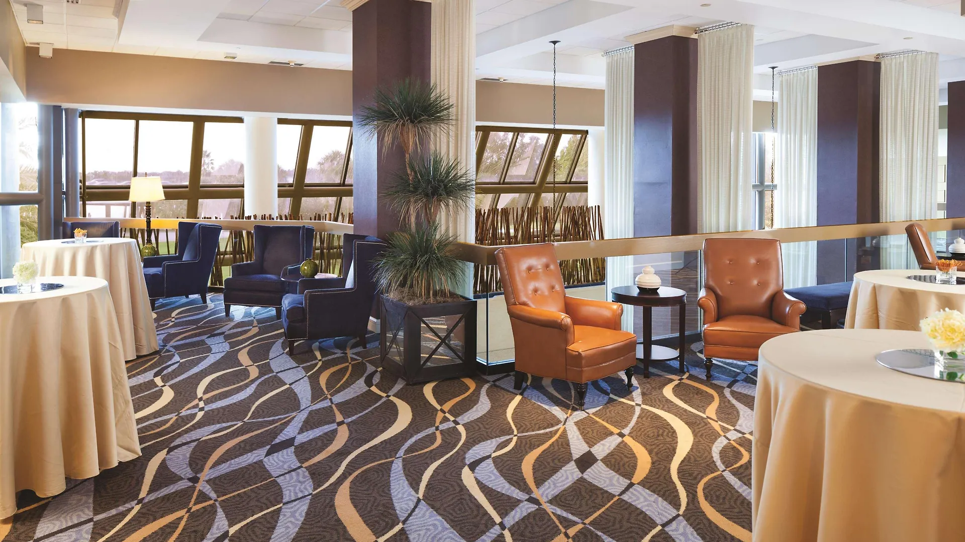 Hotel Doubletree By Hilton Downtown Orlando
