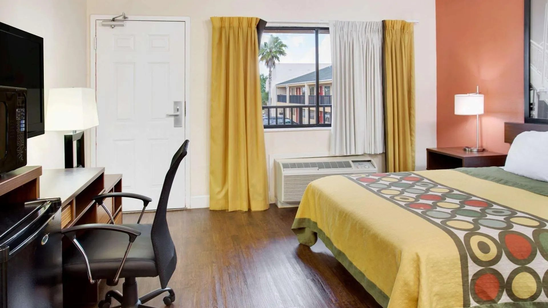 Super 8 By Wyndham International Drive Hotel 2*