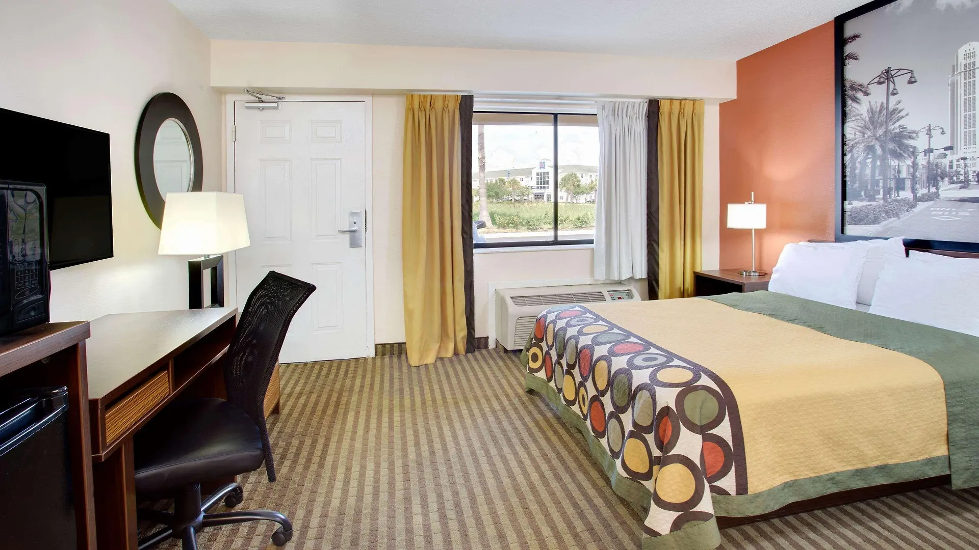 Super 8 By Wyndham International Drive