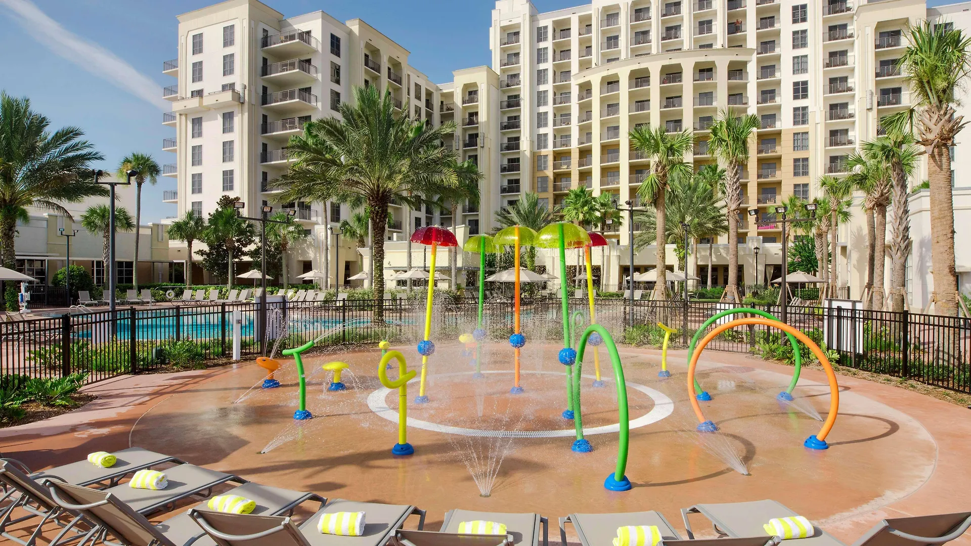 אתר נופש Hilton Grand Vacations Club Palmeras Orlando Williamsburg