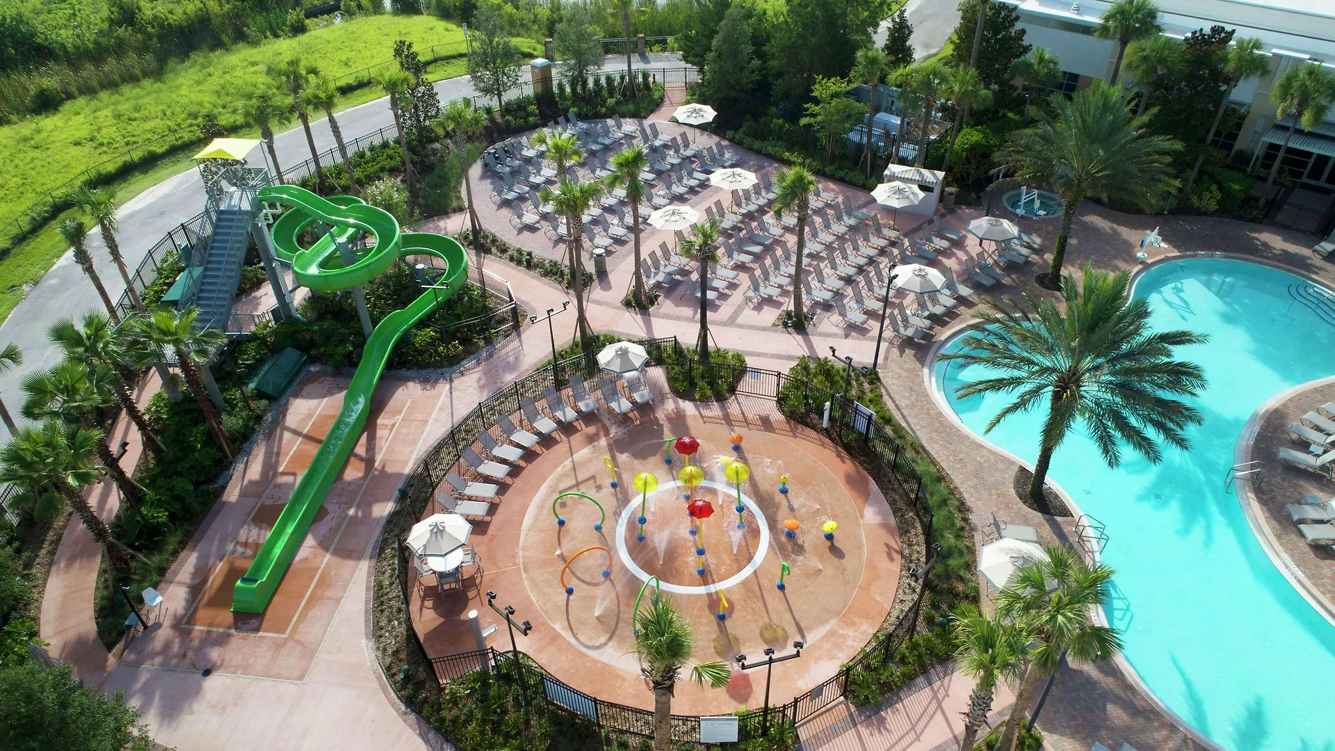 אתר נופש Hilton Grand Vacations Club Palmeras Orlando 3*