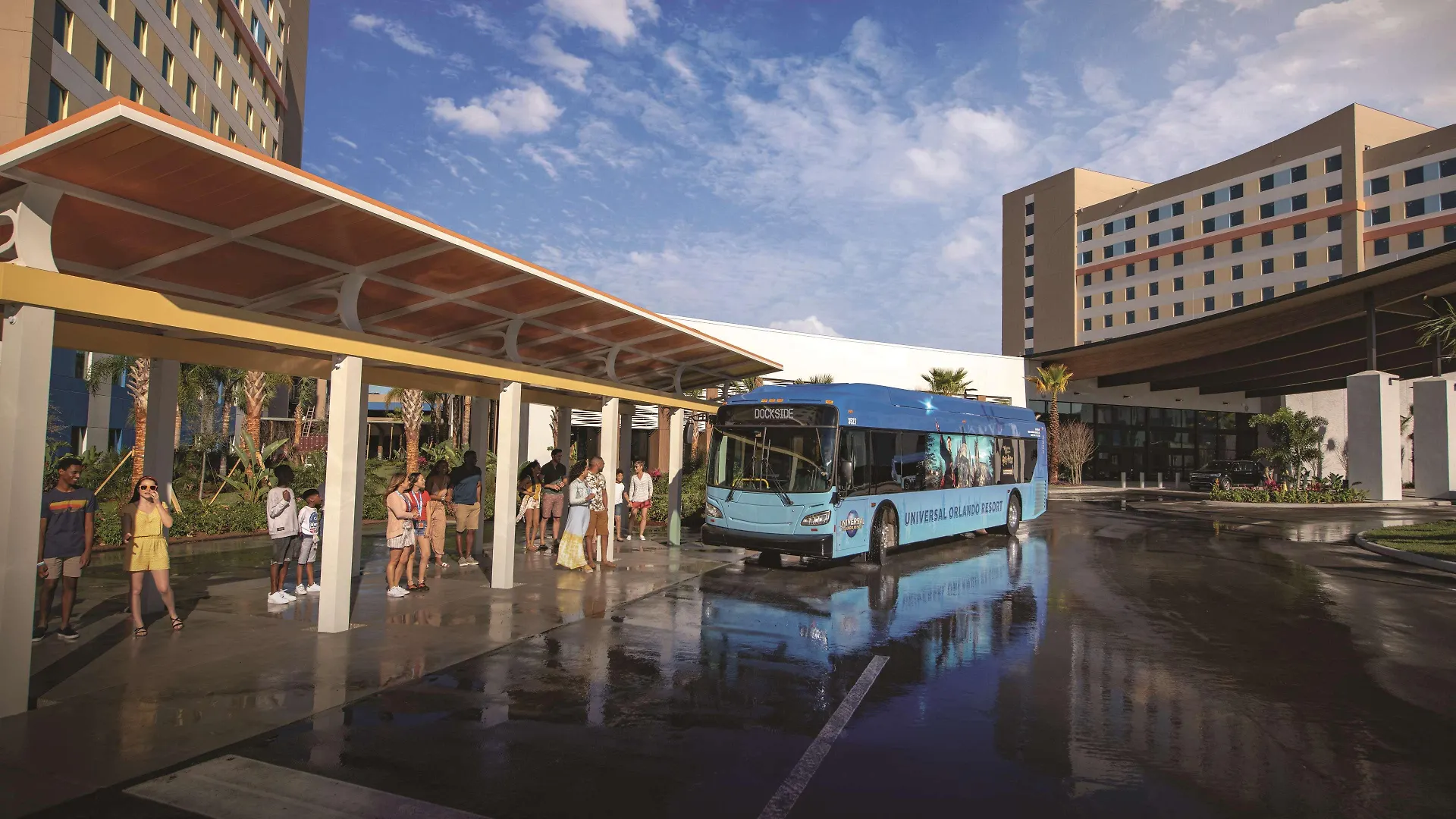 Universal's Endless Summer - Dockside And 3*