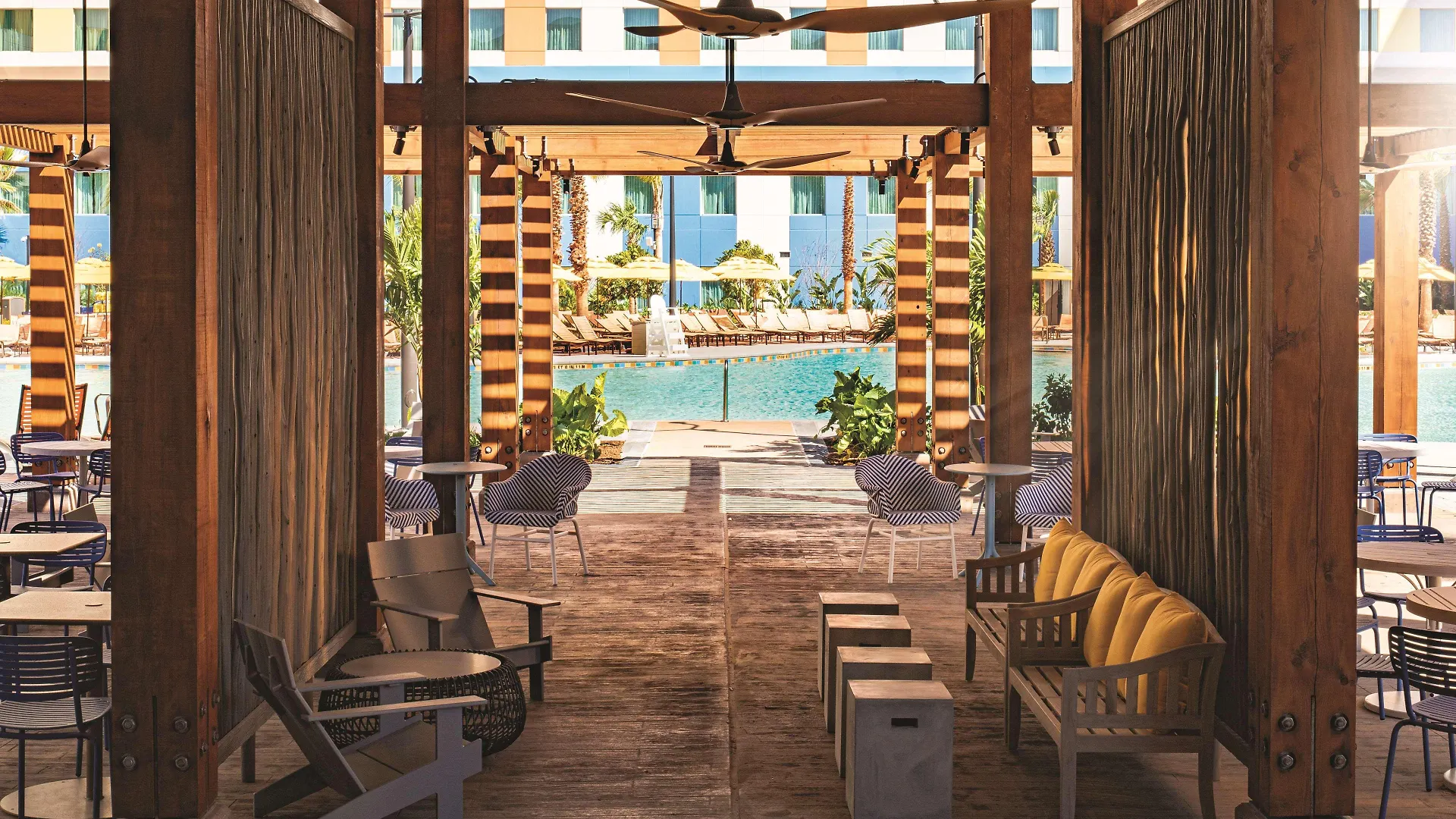 Resort Universal's Endless Summer - Dockside And 3*