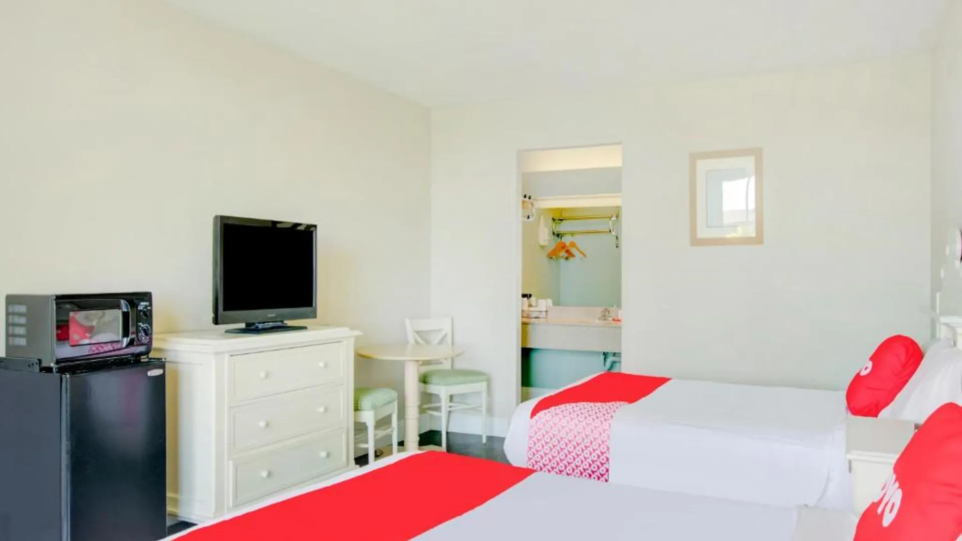 Hotel Oyo By Crystal
