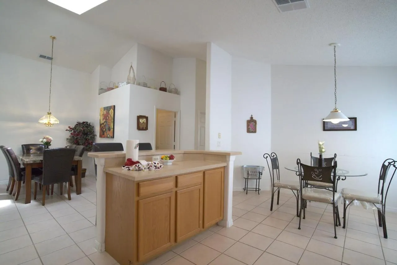 Beautiful Family Vacation With Private Pool, Close To Disney! * Orlando