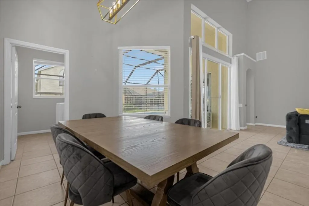 Holiday home 5 Bedrooms - 3,5 Bathrooms - Windsor Palms 8017 Kp *