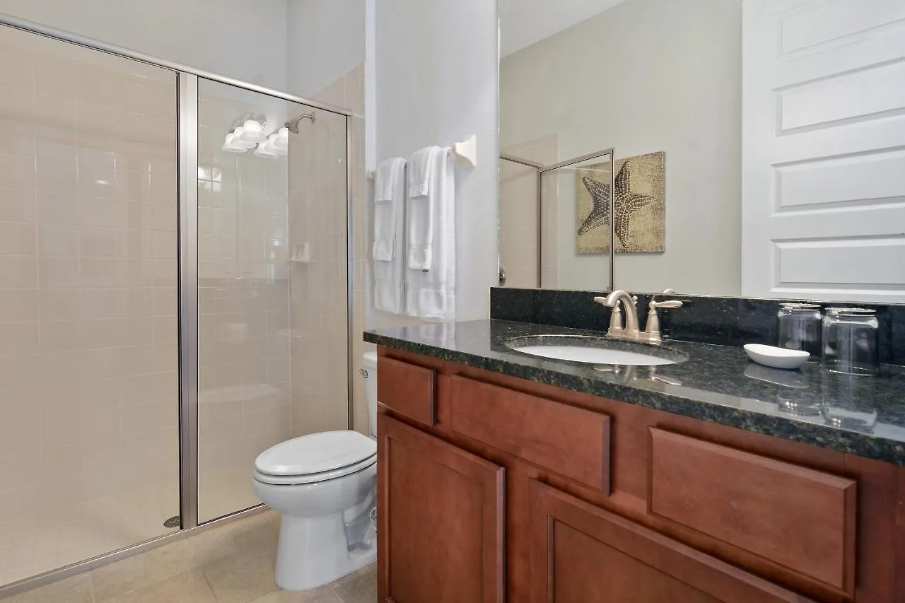 度假居 Eight Bedrooms With Pool & 481 *