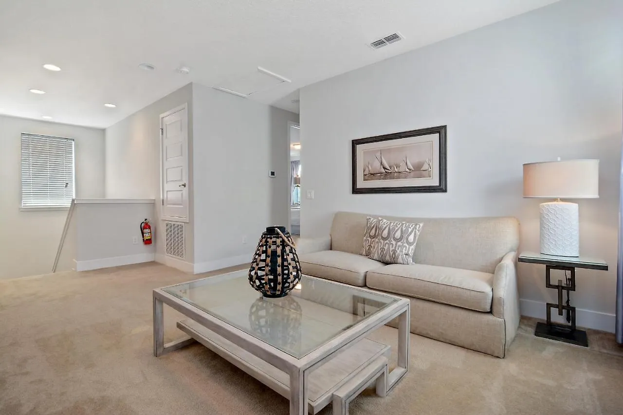 度假居 Eight Bedrooms With Pool & 481